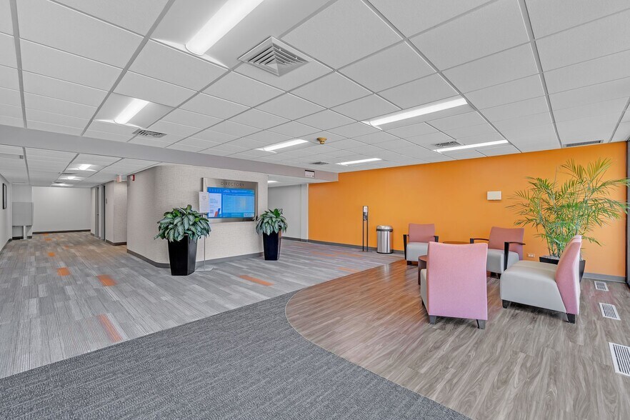 More Photos Of 27790 W Highway 22, Barrington Medical For Lease