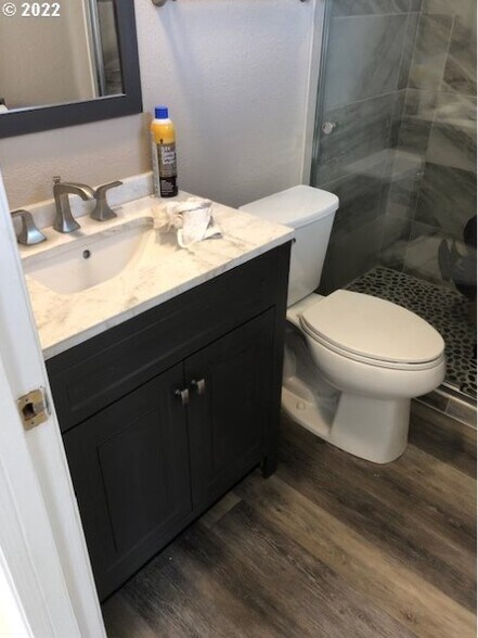 More Photos Of 230 NW Main St, Winston Trailer Camper Park For Sale