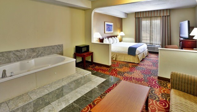 More Photos Of 120 Highway 21 S, Monroeville Hotel For Sale