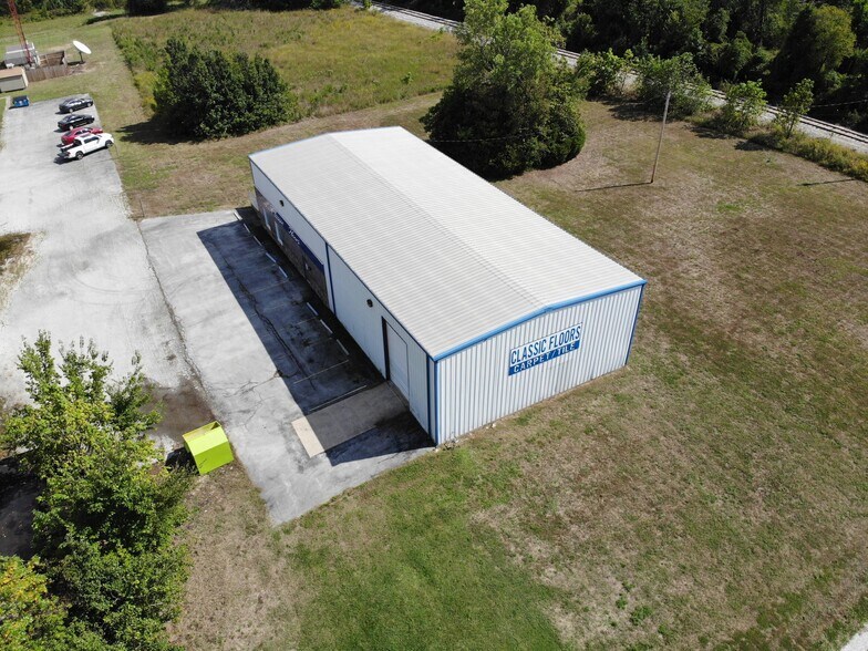 More Photos Of 2520 W 20th St, Joplin Flex For Sale