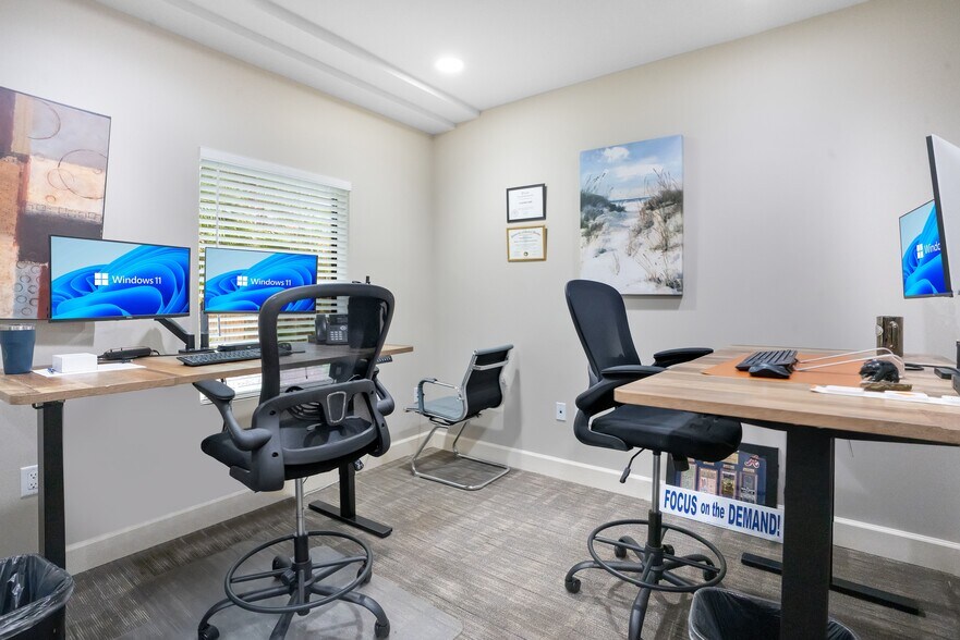 More Photos Of 1017 E South St, Orlando Office Residential For Sale