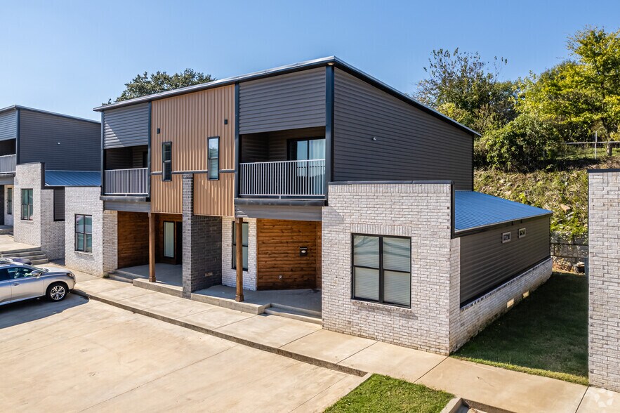 Primary Photo Of 5717 Park Ave, Fort Smith Apartments For Sale