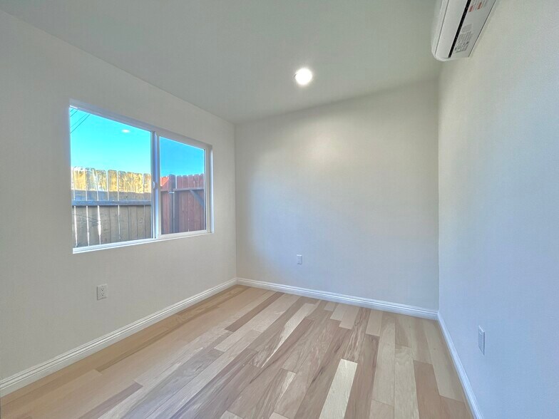 More Photos Of 938 E Sandra Ave, Arcadia Apartments For Sale