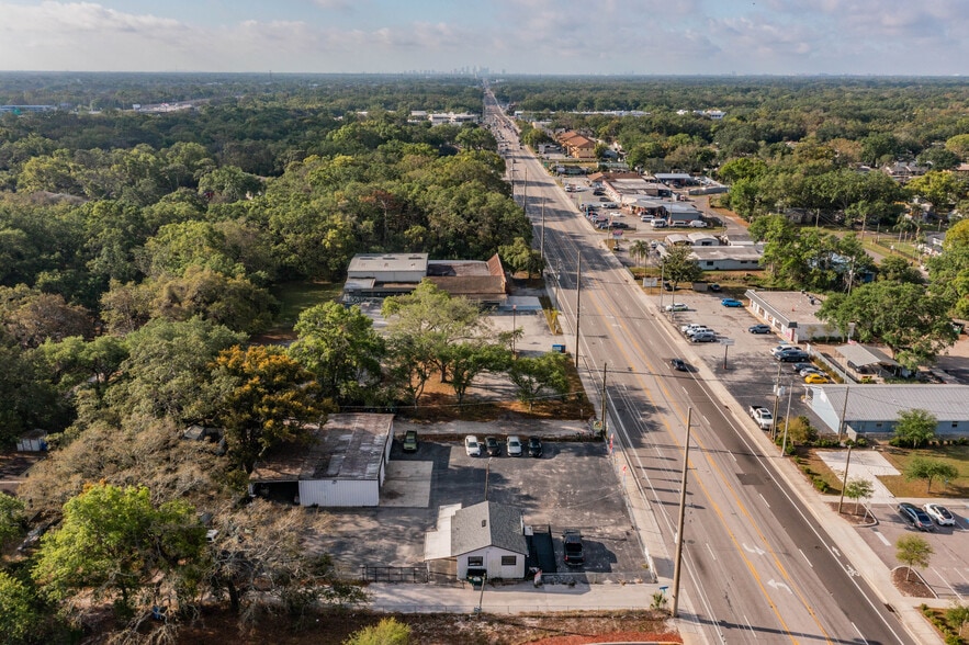 More Photos Of 14041 N Florida Ave, Tampa Auto Dealership For Sale