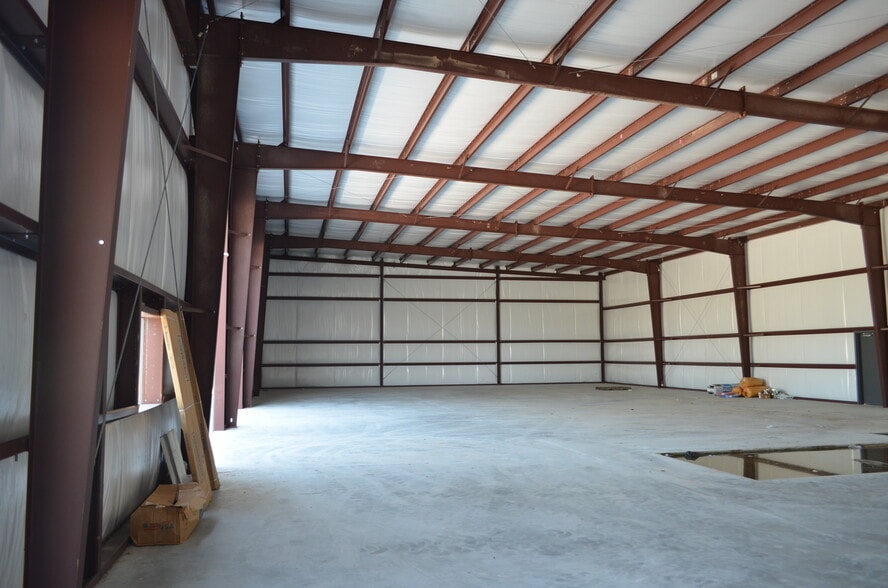 More Photos Of 8024 Red Cedar Cir, Humble Unknown For Lease