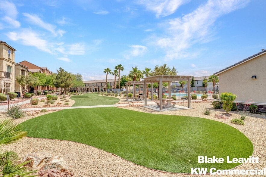 More Photos Of 4300 N Lamont St, Las Vegas Apartments For Sale
