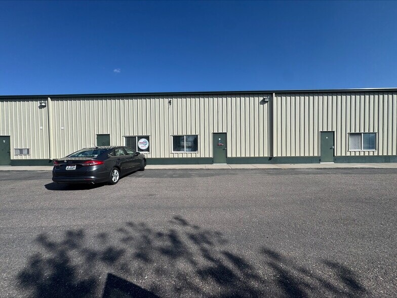 More Photos Of 5745 Industry Way, Chubbuck Warehouse For Lease