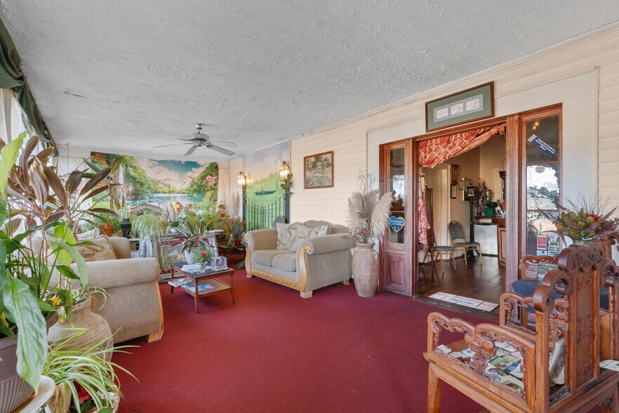 More Photos Of 607 Butts Mill Rd, Pine Mountain General Retail For Sale