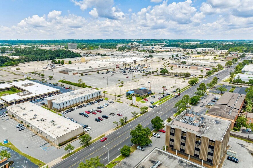 More Photos Of 601 Bel Air Blvd, Mobile Office For Sale