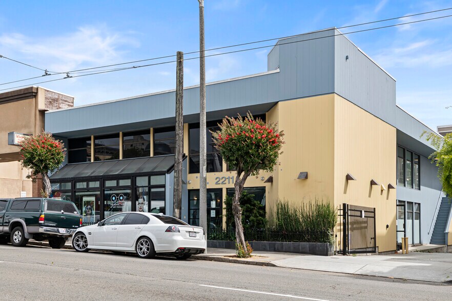 More Photos Of 2211 Bush St, San Francisco Medical For Sale