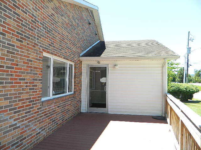 More Photos Of 1046 Terrace Dr, Marion Flex For Sale