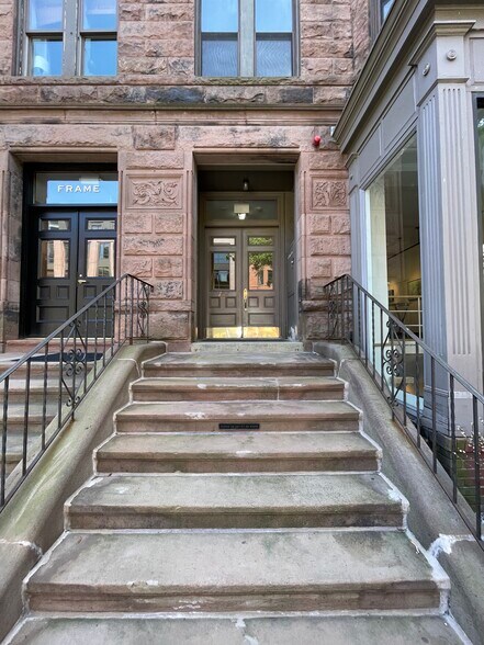 More Photos Of 158 Newbury St, Boston Coworking Space