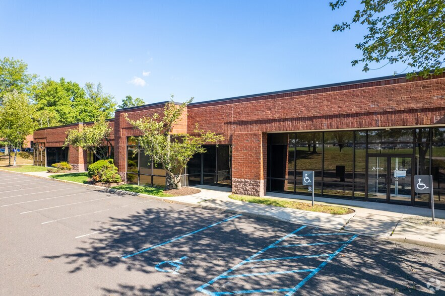 Primary Photo Of 200 Horizon Dr, Hamilton Office For Lease