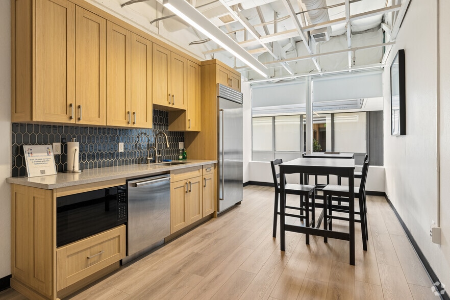 More Photos Of 831-839 Mitten Rd, Burlingame Office For Lease