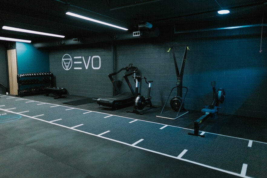 More Photos Of 1014 4th Ave S, Nashville Flex For Sale