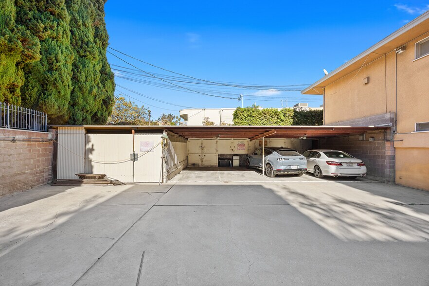 More Photos Of 2413 Griffith Park Blvd, Los Angeles Land For Sale