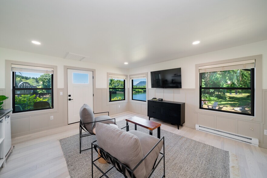 More Photos Of 34910 Highway 53, Nehalem Hospitality For Sale