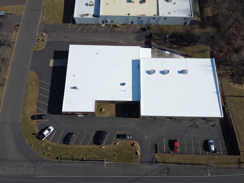 More Photos Of 1615 Bustleton Pike, Feasterville Trevose Warehouse For Lease
