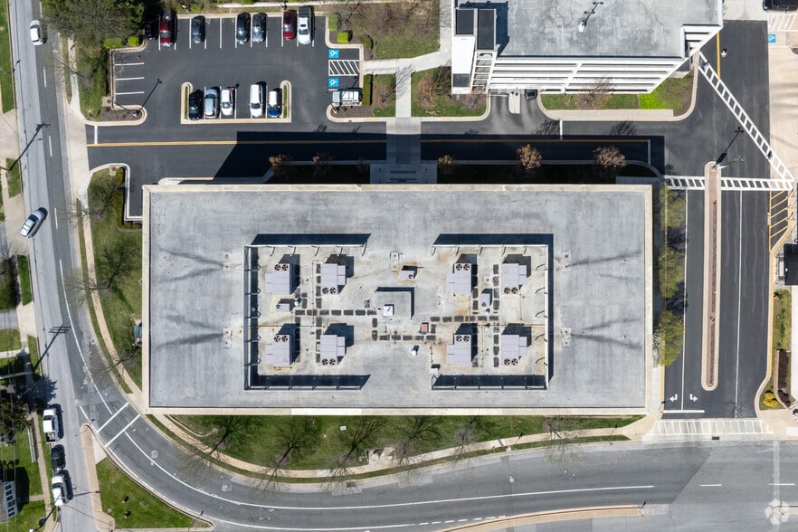 More Photos Of 501 Fairmount Ave, Towson Office For Lease