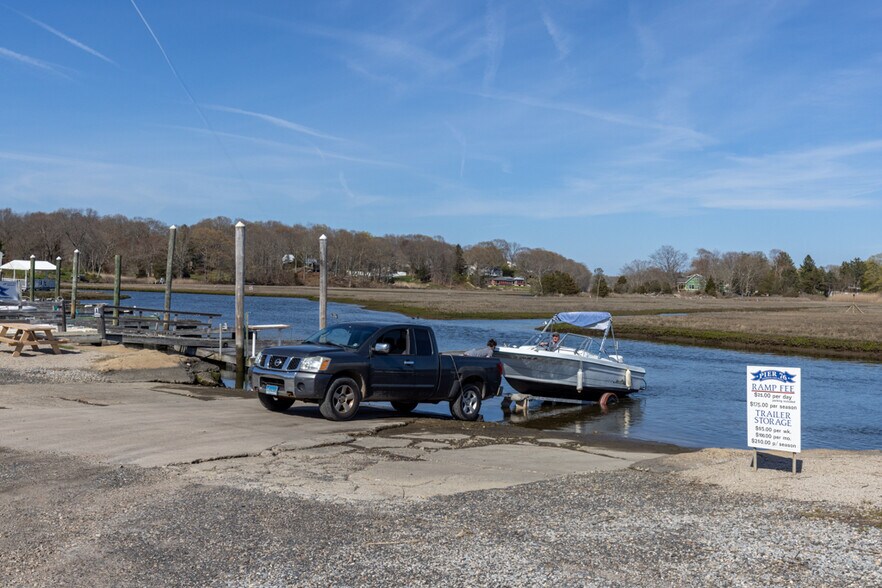 More Photos Of 54 Old Boston Post Rd, Westbrook Marina For Sale