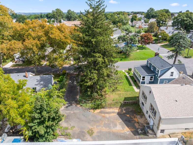 More Photos Of 30 Wallace St, East Brunswick Office For Sale