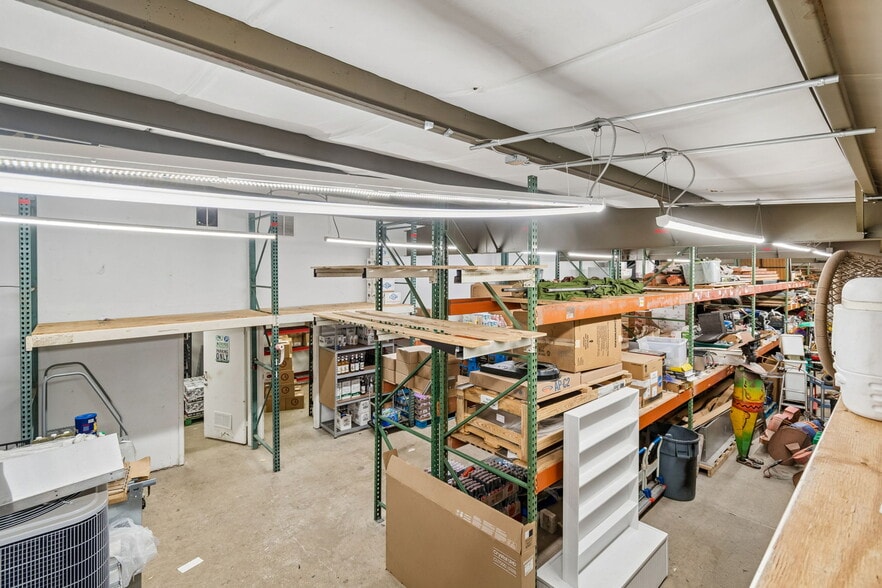 More Photos Of 4633 N 28th St, Saint Petersburg Warehouse For Sale