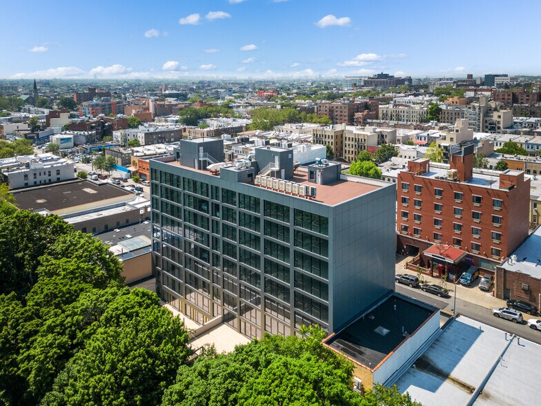 More Photos Of 825 39th St, Brooklyn Office For Sale