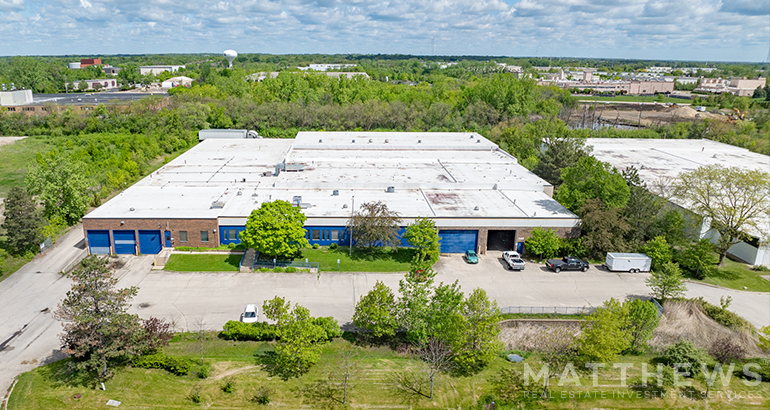 More Photos Of 320 E Main St, Lake Zurich Warehouse For Sale