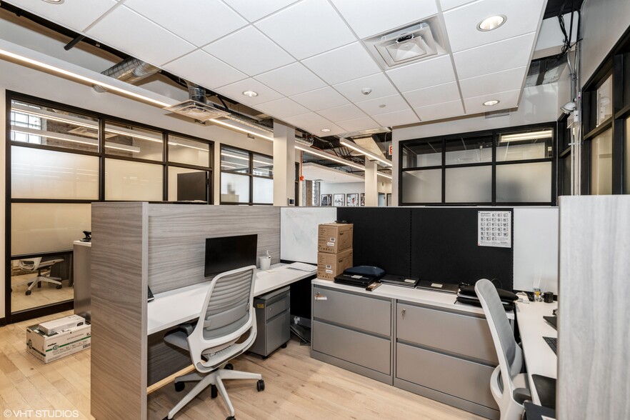 More Photos Of 1732-1734 W Hubbard St, Chicago Loft Creative Space For Lease
