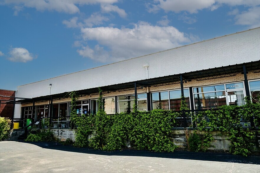 More Photos Of 1305 2nd Ave N, Birmingham Storefront Retail Office For Sale