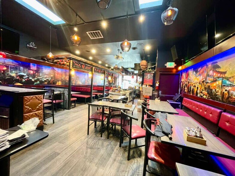 More Photos Of 366 8th St, Oakland Restaurant For Sale