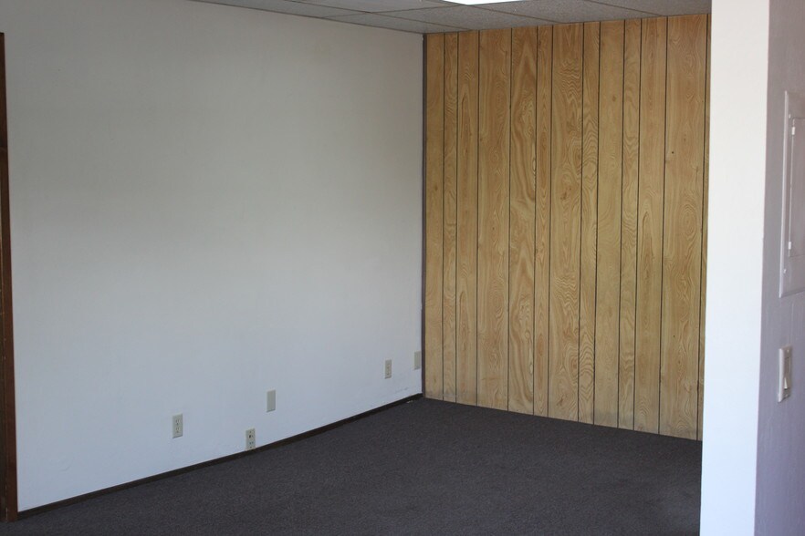 More Photos Of 537 Main St, Placerville Freestanding For Sale
