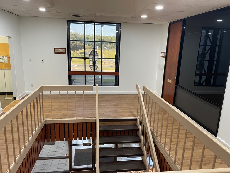 More Photos Of 138 S Rosemont Rd, Virginia Beach Medical For Lease