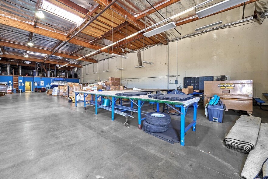 More Photos Of 614 E Walnut St, Carson Warehouse For Sale