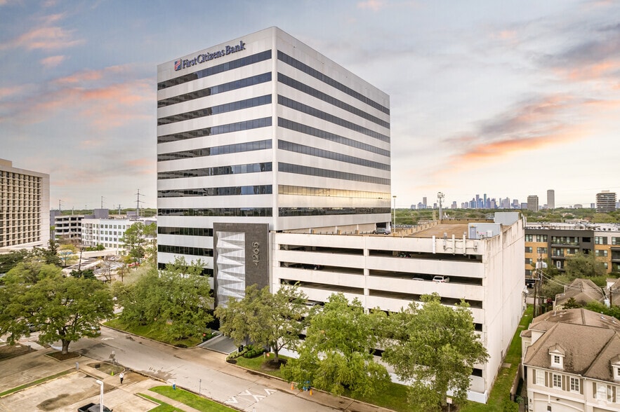 More Photos Of 4265 San Felipe St, Houston Coworking Space