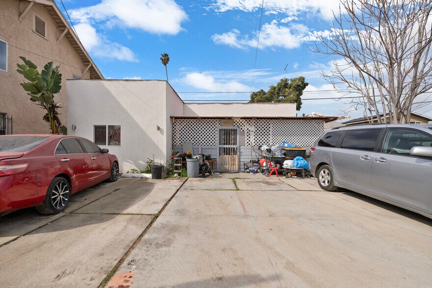 More Photos Of 4441 Avalon Blvd, Los Angeles Apartments For Sale
