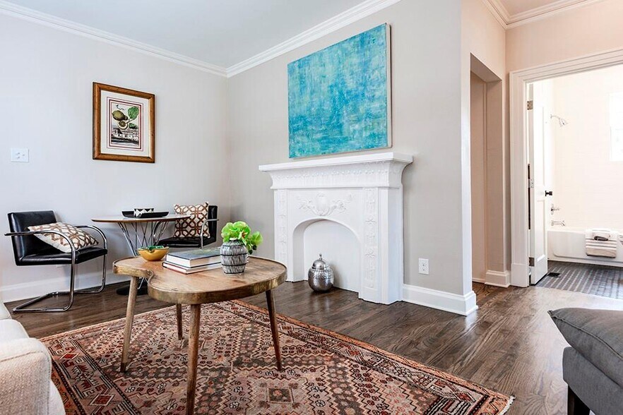 More Photos Of 2837 Hemphill St, Fort Worth Apartments For Sale