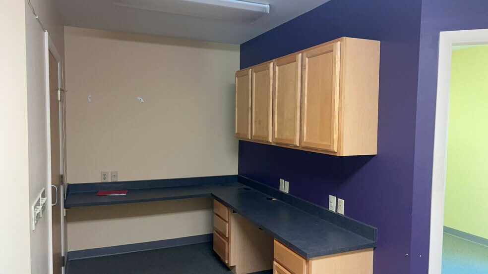 More Photos Of 11907 Montgomery Rd, Cincinnati Medical For Lease