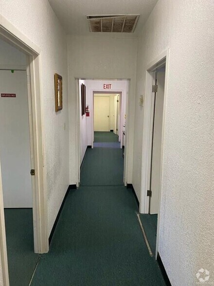 More Photos Of 104 N Texas St, Rio Grande City Specialty For Sale