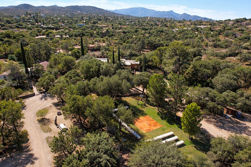 More Photos Of 1170 Rancho Robles Rd, Oracle Hotel For Sale