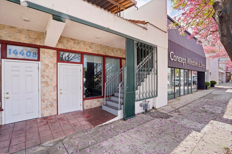 More Photos Of 14406-14410 Ventura Blvd, Sherman Oaks Storefront Retail Office For Lease