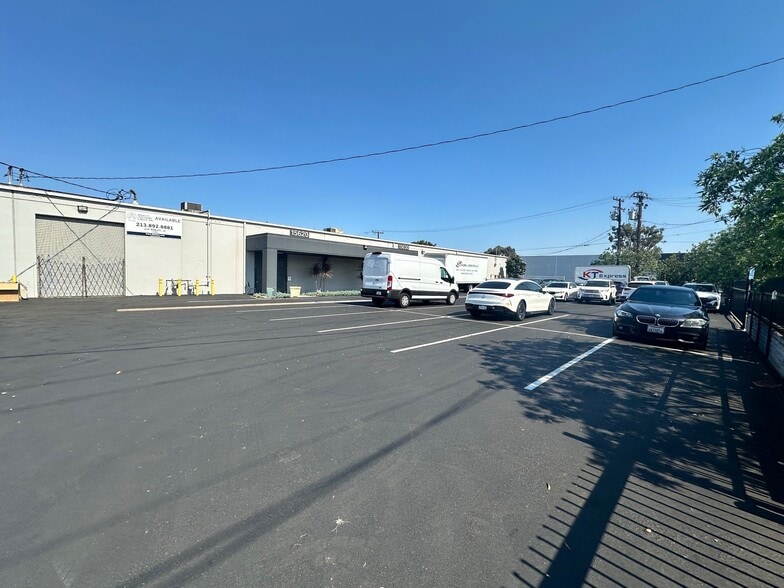 Primary Photo Of 15610-15630 S Figueroa St, Gardena Warehouse For Lease