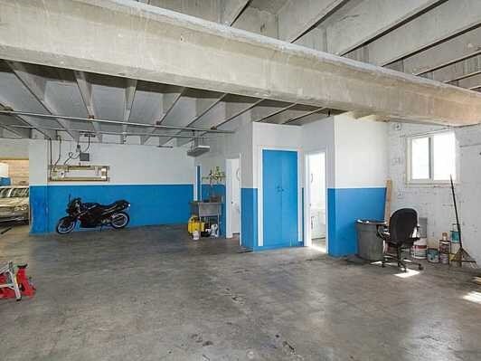 More Photos Of 995 NW 72nd St, Miami Warehouse For Lease