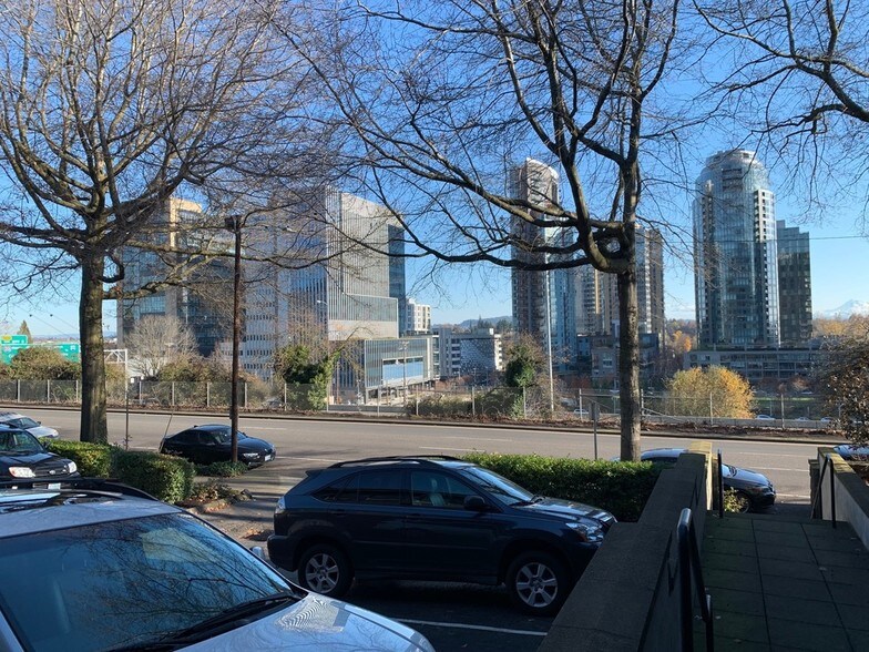 More Photos Of 3611 SW Hood Ave, Portland Office For Sale