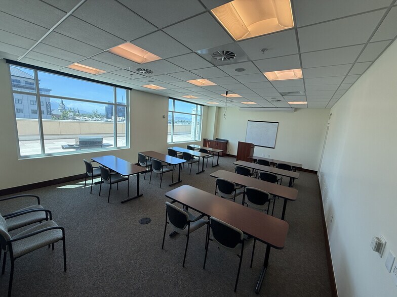 More Photos Of 180 N University Ave, Provo Office For Lease