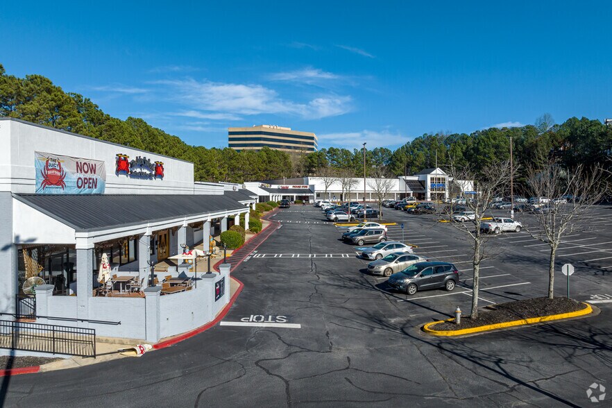 More Photos Of 8329-8371 Roswell Rd NE, Atlanta Unknown For Lease