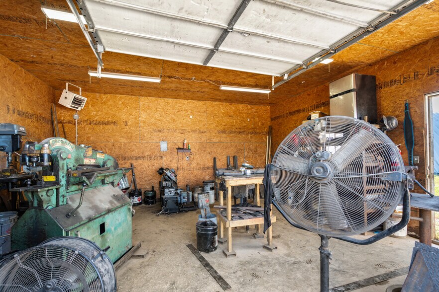 More Photos Of 2946 State Highway V, Matthews Warehouse For Sale