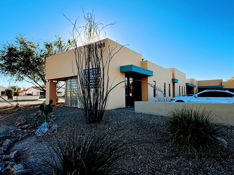More Photos Of 2101 N Country Club Rd, Tucson Office For Lease