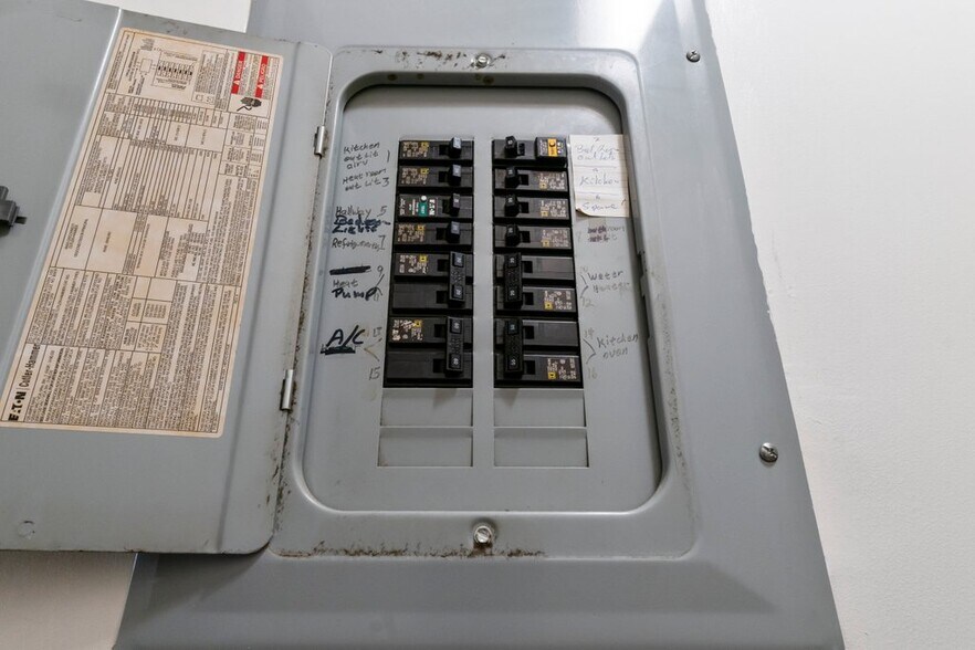 More Photos Of 2516-2520 N Charles St, Baltimore Apartments For Sale