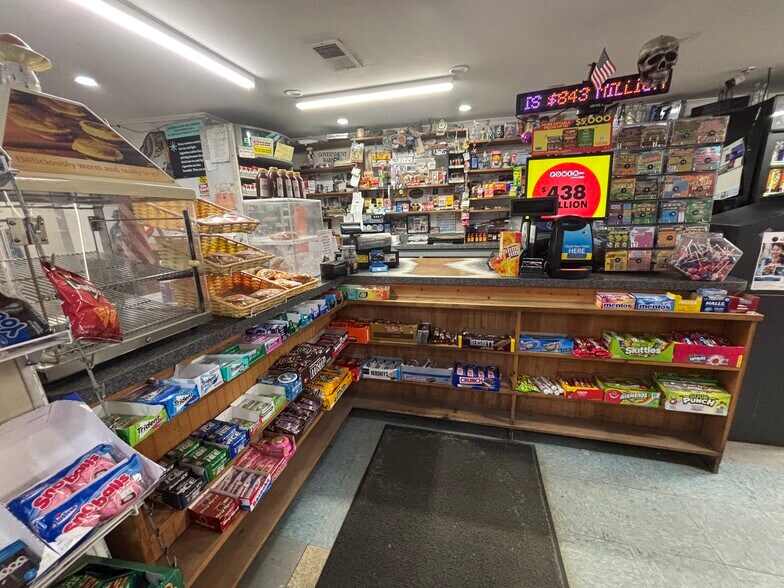 More Photos Of 3 Hamilton Rd, Pine Bush Convenience Store For Sale